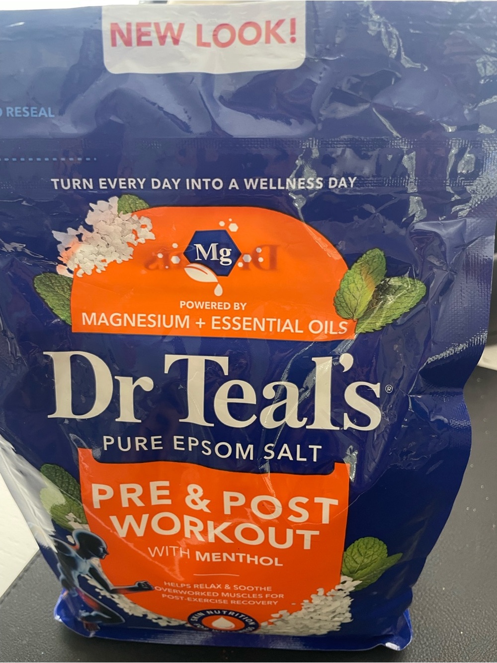 Dr Teal's Pure Epsom Salt Pre & Post Workout with Menthol - Blue/Orange